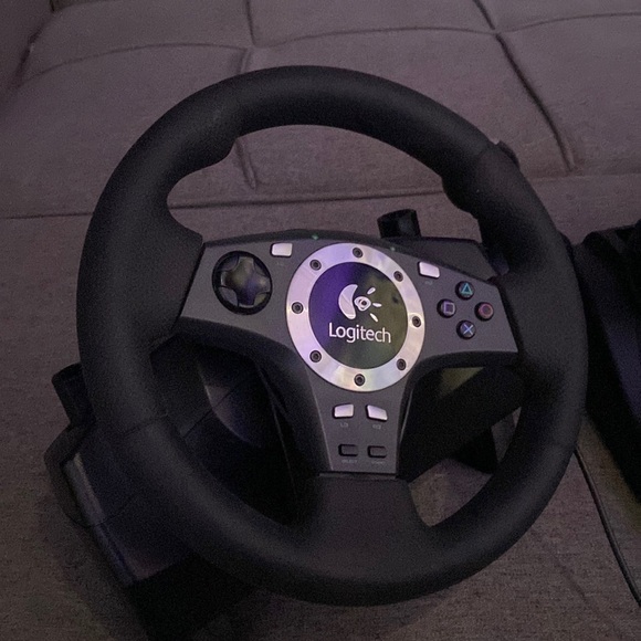 Logitech Driving Force Pro Steering Wheel Pc (Pedal cord does not work) - Picture 5 of 9